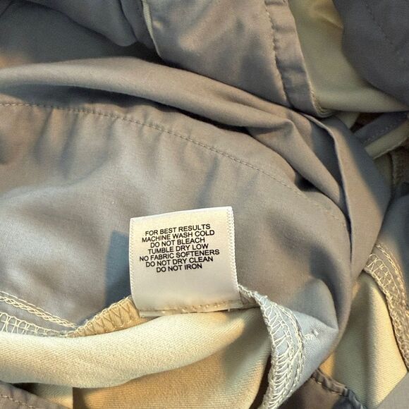 PETER MILLAR PERFORMANCE ATHLETIC GOLF CHINO PANTS BEIGE TAN SIZE 33 W / 32 L - Picture 7 of 10